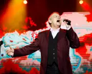 John Farnham's 'Whispering Jack' Gets Theatrical Makeover in STC's 2026 Season