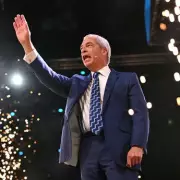 Keir Starmer Slams Nigel Farage Over 'Disgraceful' Claim UK Provoked Putin's War