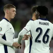 Kobbie Mainoo STUNS Chelsea! Man Utd Teenager's Sensational Goal Seals Dramatic 2-1 Victory at Stamford Bridge