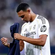 Liverpool Blow: Trent Alexander-Arnold Ruled Out of Carabao Cup Final After Fresh Injury Agony