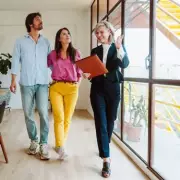 Money Expert Reveals: 9 Simple Banking Hacks to Slash Your Bills & Boost Your Savings