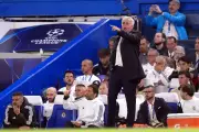 Mourinho's Transfer Masterplan: Chelsea's Enzo Fernandez & Pedro Neto on Roma Radar