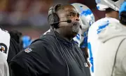 NFL Coach Collapses in Health Scare During Practice: Team Rallies After Terrifying Incident