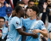 Phil Foden Blasts 'Unfair' Criticism After Man City Derby Defeat to United | Guarding His Teammate