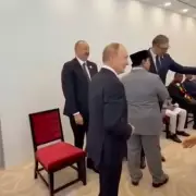 Putin's Icy Handshake with Ally Sends Shockwaves: Kremlin Body Language Expert Decodes Chilling Message