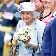 Queen Elizabeth II's Poignant Final Journey: A Nation's Tearful Farewell to its Longest-Reigning Monarch