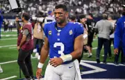 Russell Wilson Stuns NFL with Sensational New York Giants Move