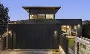 Sydney's Northern Beaches Property Sensation: Mona Vale Home Sells for $3.1 Million Amid Fierce Bidding War
