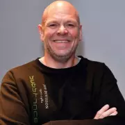 Tom Kerridge's 5-Minute Air Fryer Sausage & Mash Sensation: The Ultimate Quick Dinner