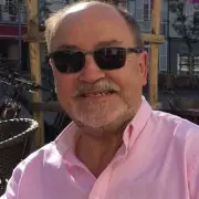 Tragic Dad of Three Dies Just Hours After Devastating Cancer Diagnosis | UK News