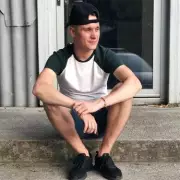 Tragic Death of 28-Year-Old Dad After Routine Wisdom Tooth Extraction Sparks Family's NHS Warning