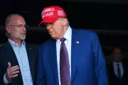 Trump Demands FCC Yank Jimmy Kimmel's Licence Over Controversial Joke | Free Speech Row Erupts