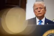 Trump's Tylenol-Autism Claim Sparks Fury: Experts Condemn 'Dangerous' Pregnancy Advice