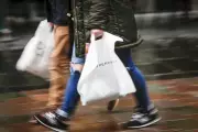 UK Consumer Confidence Stagnates at -22 as Gloomy Mood Persists | GfK Report