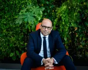 UN Climate Chief: AI Poses Risks But Is Crucial in Fight Against Global Heating