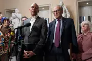 US Congress Stares Down Healthcare Crisis as Government Shutdown Looms | The Guardian