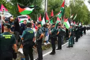 Vuelta a España Stage 16 Chaos: Egan Bernal Seizes Victory After Pro-Palestinian Protest Halts Race