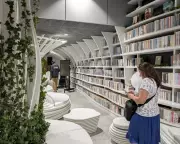 Warsaw Metro's New Station Doubles as Express Library: Borrow Books Instantly with Your Smartphone