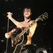 Yungblud Cancels Nottingham Show Mid-Performance After Venue Safety Breach | Mirror