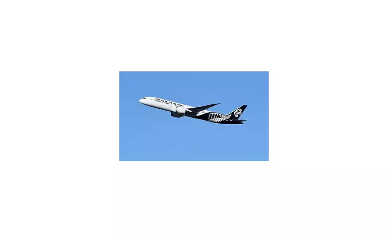 Air New Zealand Flight Declares Mid-Air Emergency Over Pacific: Passengers Brace for Emergency Landing in Sydney