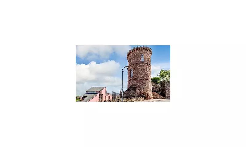 Britain's Tiniest Castle Hits Market: Historic Fortress in Trendy Totnes for Just £330k