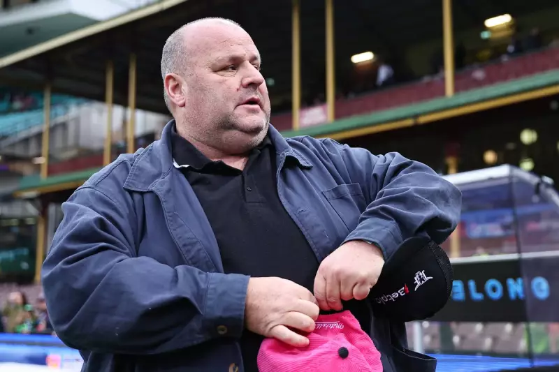 British Fisherman's Australian Nightmare: Detained for Weeks Over Paperwork Error
