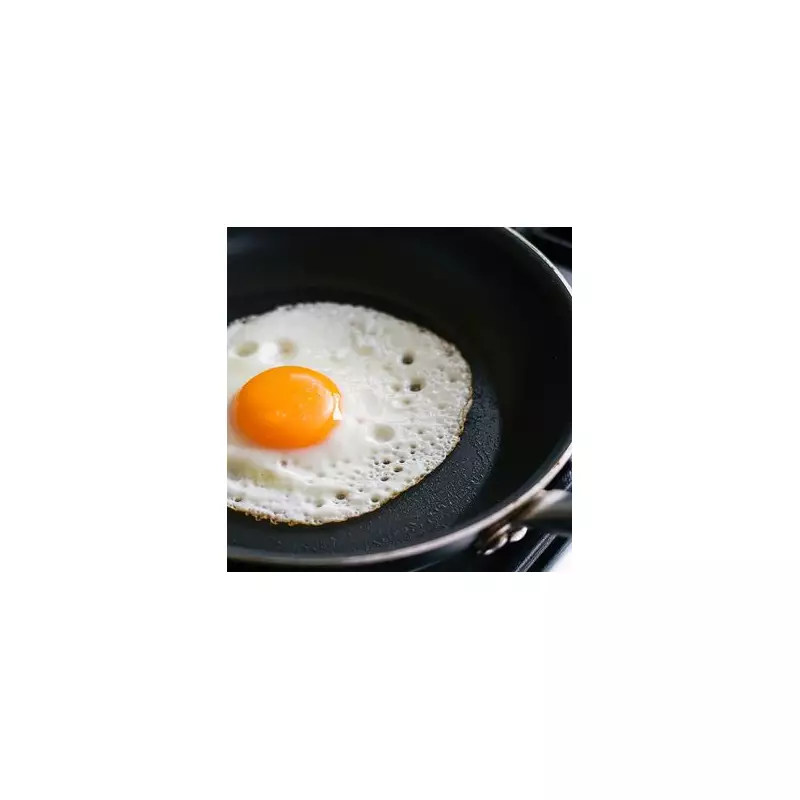 Chef's Secret: The Simple Kitchen Hack for Perfect Fried Eggs Every Time