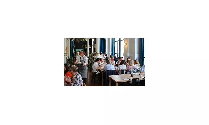 Dine Like Royalty for Just £1! Discover Lyon's Incredible Restaurant Deal for Students
