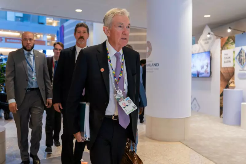 Fed Holds Rates Steady as US Economy Shows Surprising Resilience