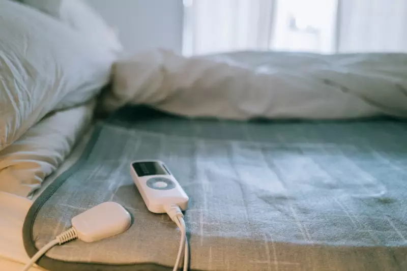 Free Electric Blankets for Vulnerable Households: OVO and Octopus Energy Launch Winter Support Scheme