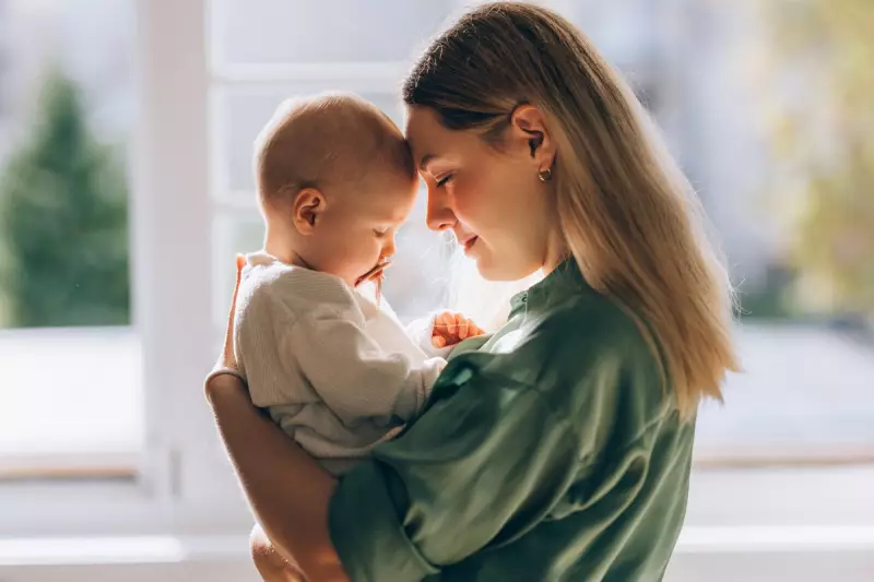 Group Singing Found to Be Revolutionary Treatment for Postnatal Depression in UK Mothers
