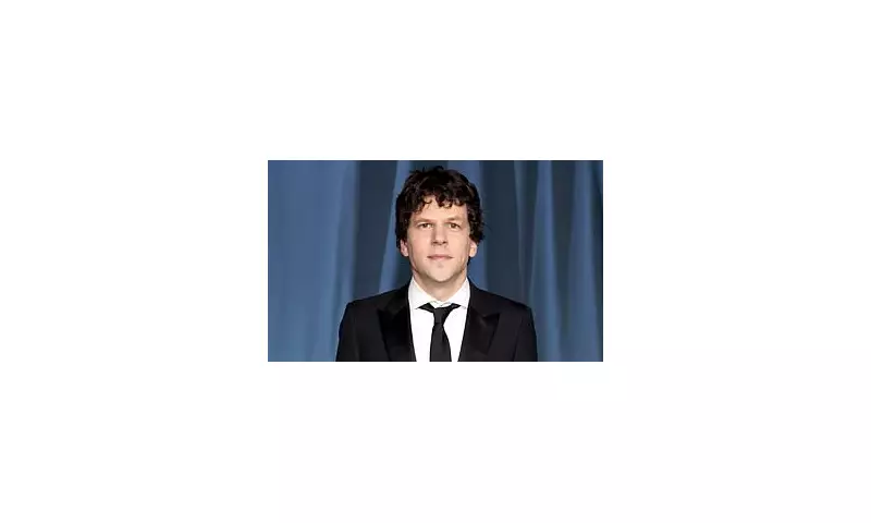 Hollywood Star Jesse Eisenberg Makes Extraordinary Sacrifice: Donates Kidney to Complete Stranger