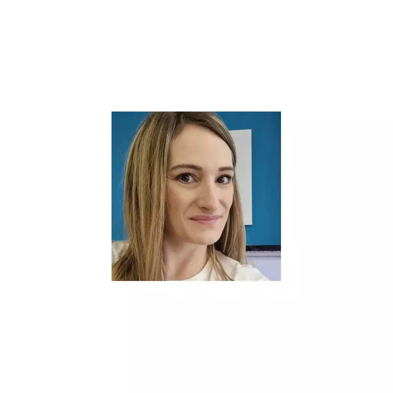 I Escaped the 9-5 Grind: How One Woman Built a £10K/Month Side Hustle That Changed Everything