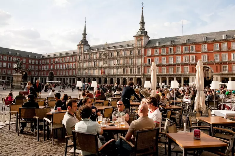 Madrid's Restaurant Chair Crisis: Thieves Target Outdoor Dining Furniture