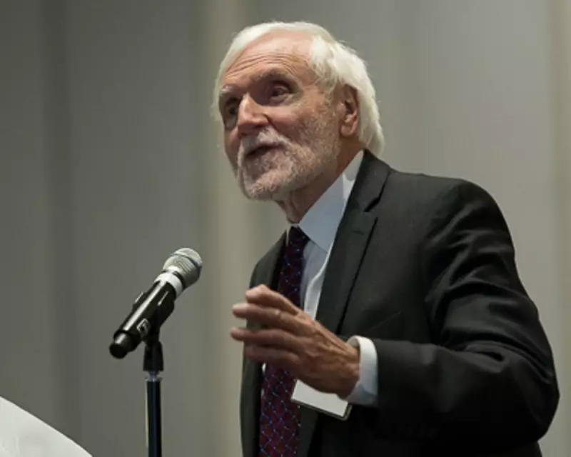 Medical Maverick: The Life and Legacy of Drummond Rennie, Who Transformed Scientific Publishing