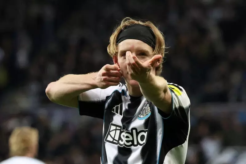 Newcastle's Anthony Gordon Ruled Out of Crucial Benfica Clash With Ankle Injury
