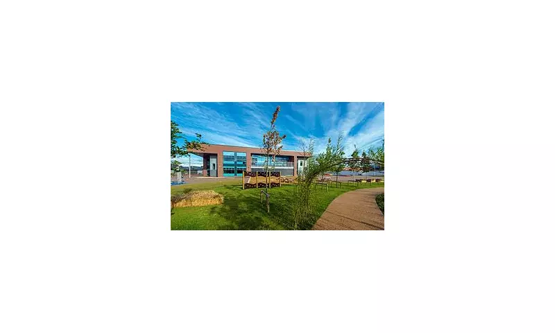 Primary School Exodus: 70 Pupils Withdrawn as Classrooms Double as Adult Migrant Centres