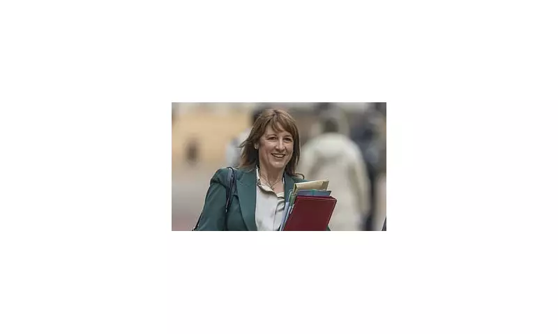 Rachel Reeves Unveils Radical Minimum Wage Overhaul in First Budget to Boost UK Employment
