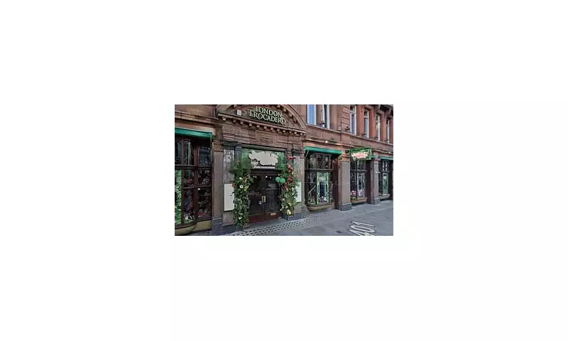 Rainforest Cafe Fined £45,000 After Child With Wheat Allergy Hospitalised Following 'Gluten-Free' Meal