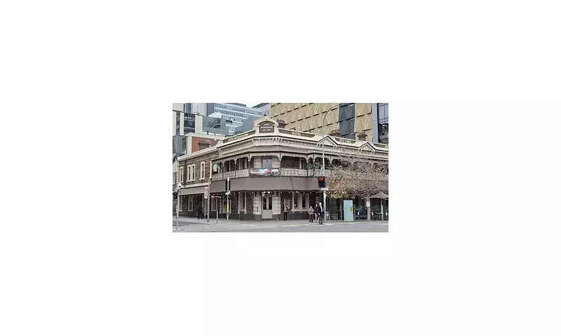 Rats Invade Historic Adelaide Pub: Shocking Video Shows Rodent Infestation at Hotel Metropolitan