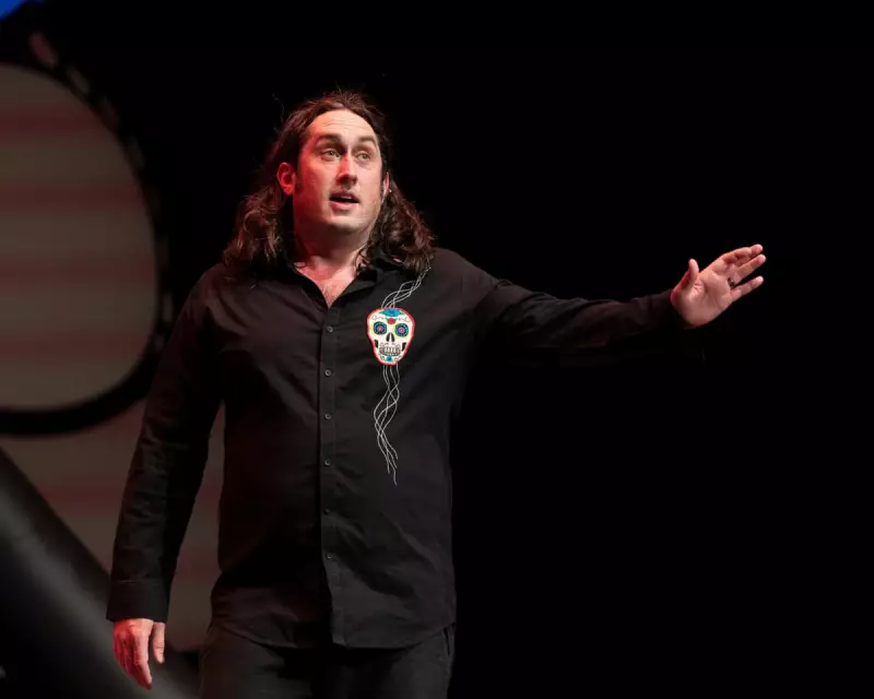 Ross Noble's Glasgow Triumph: A Masterclass in Spontaneous Comedy
