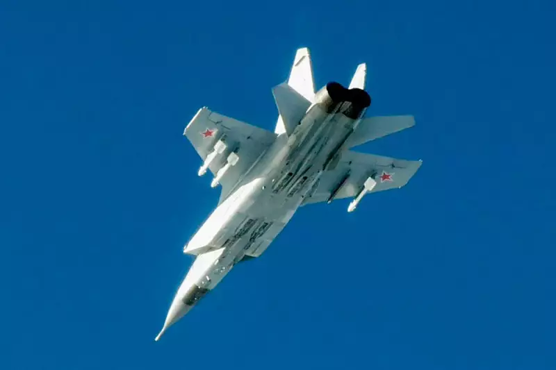 Russia Deploys Fighter Jets to NATO Border Amid Rising Ukraine War Tensions