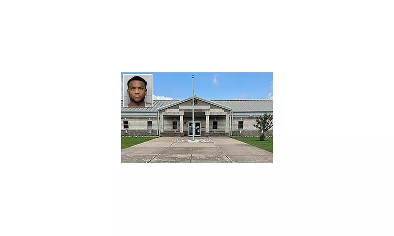Texas Prison Guard Jailed for Smuggling Contraband Chicken Wings to Inmates in Bizarre Security Breach