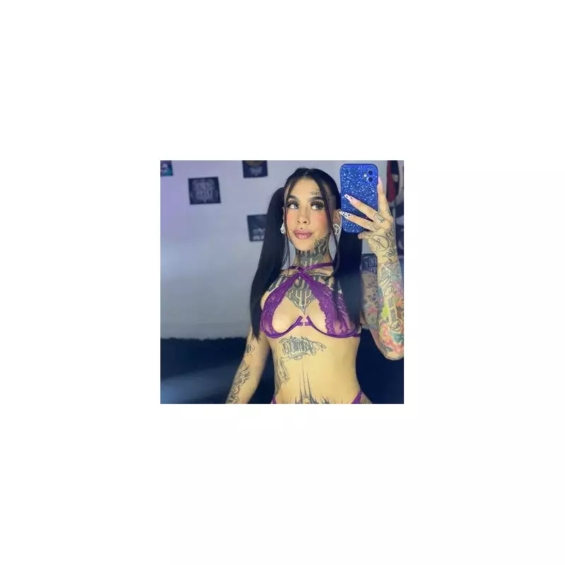 Tragic Death of Influencer After Cryptic 'Poison' Warning Sends Shockwaves Through Social Media