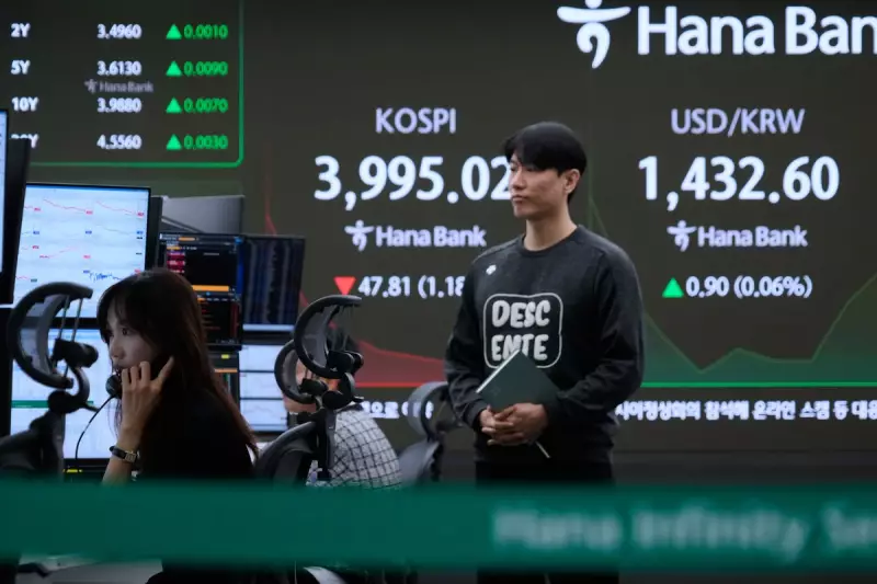 Trump's Trade War Rattles Asian Markets: Shanghai Composite Plummets