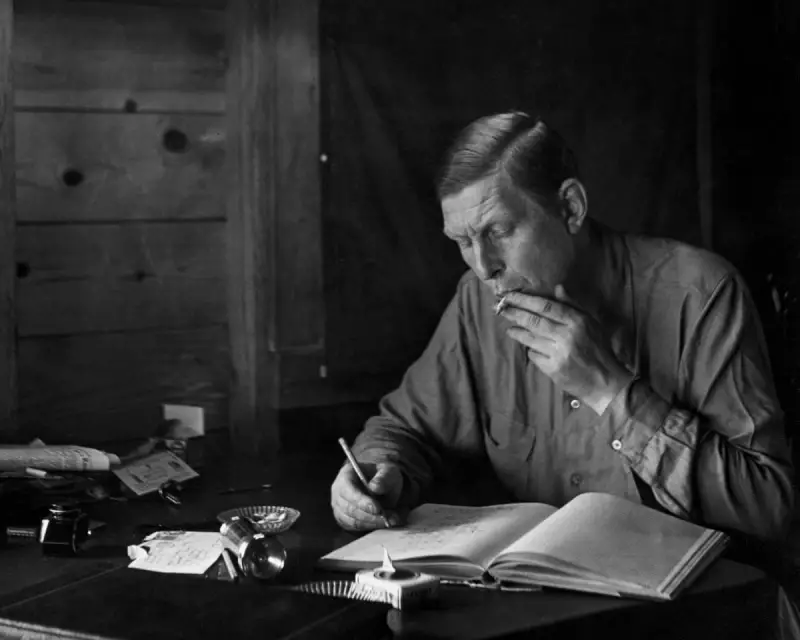 W.H. Auden's Lost Letters Reveal Extraordinary Friendship with His Burglar