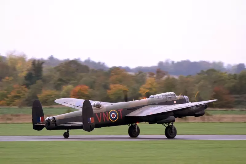 WWII Spitfire's Emergency Landing Creates Spectacle in Cambridgeshire Field