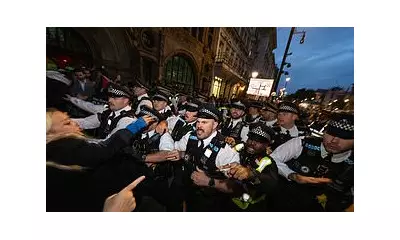 Pro-Palestinian Protesters Flood London Streets Demanding Hostage Deal as Gaza Conflict Intensifies