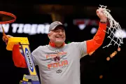 Auburn's Final Four Dreams Dashed as Alabama Triumphs in March Madness Thriller