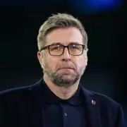 BBC in Turmoil: Mark Chapman Eyed as Gary Lineker's Successor Amid MOTD Crisis